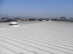 福岡県　甘木市　アイゼン運輸倉庫　屋根　塗装工事　施工前